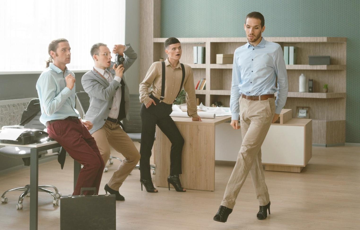 Interactive financial modeling exercises